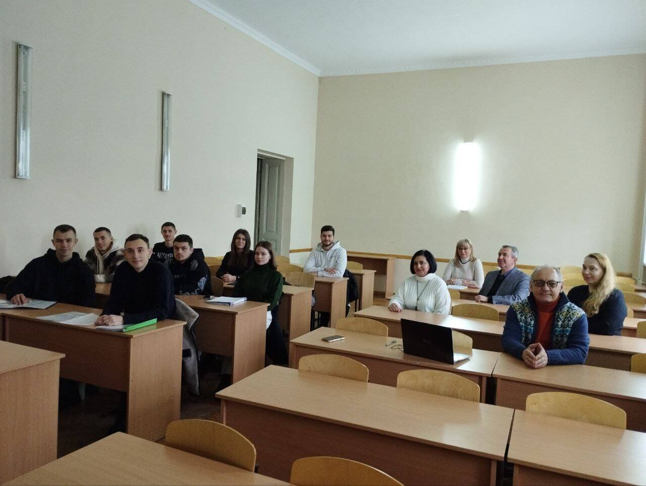 Захист виробничої (переддипломної) практики здобувачів другого (магістерського) рівня вищої освіти спеціальностей 051 Економіка (ОП «Управління персоналом та економіка праці») та 076 Підприємництво, торгівля та біржова діяльність (ОП «підприємництво, торгівля та біржова діяльність»)