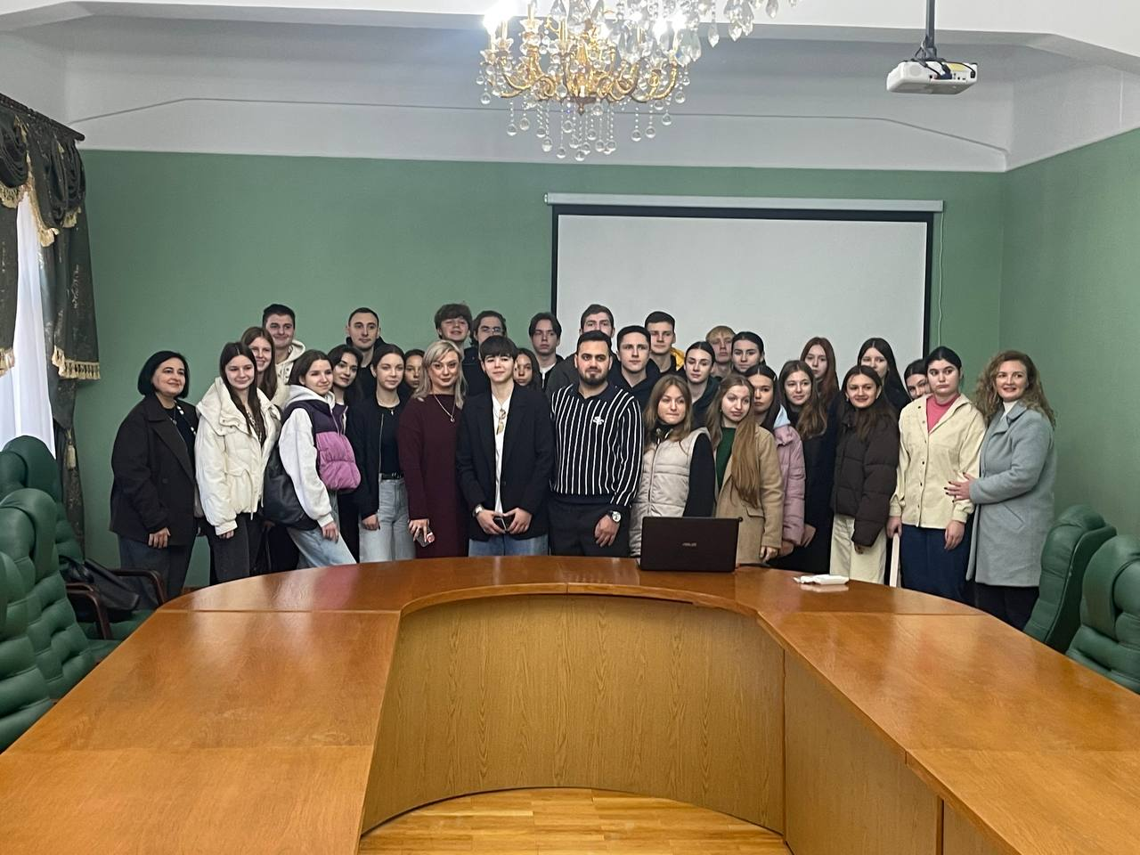 ТРЕНІНГ «ПСИХОЛОГІЯ ПРОДАЖУ: РОЗУМІННЯ КЛІЄНТА - ВАШ КЛЮЧ ДО УСПІШНОЇ УГОДИ»