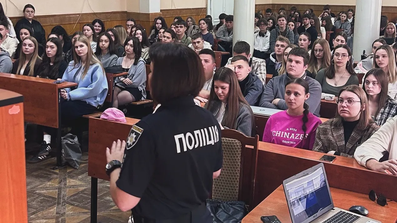 Дотримання прав людини та важливість компетенцій